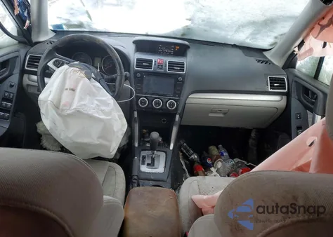 2017 Subaru Forester 2.5I Premium из США, поврежденный, VIN JF2SJAEC5HH555913